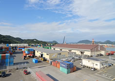 太刀浦倉庫